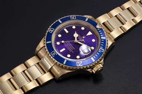 цена часов rolex submariner|Rolex Submariner gold case.